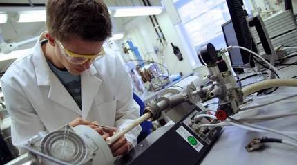 艾臻索引·英國大學(xué)材料工程 國民經(jīng)濟(jì)發(fā)展的三大支柱之一與教學(xué)設(shè)備研發(fā)